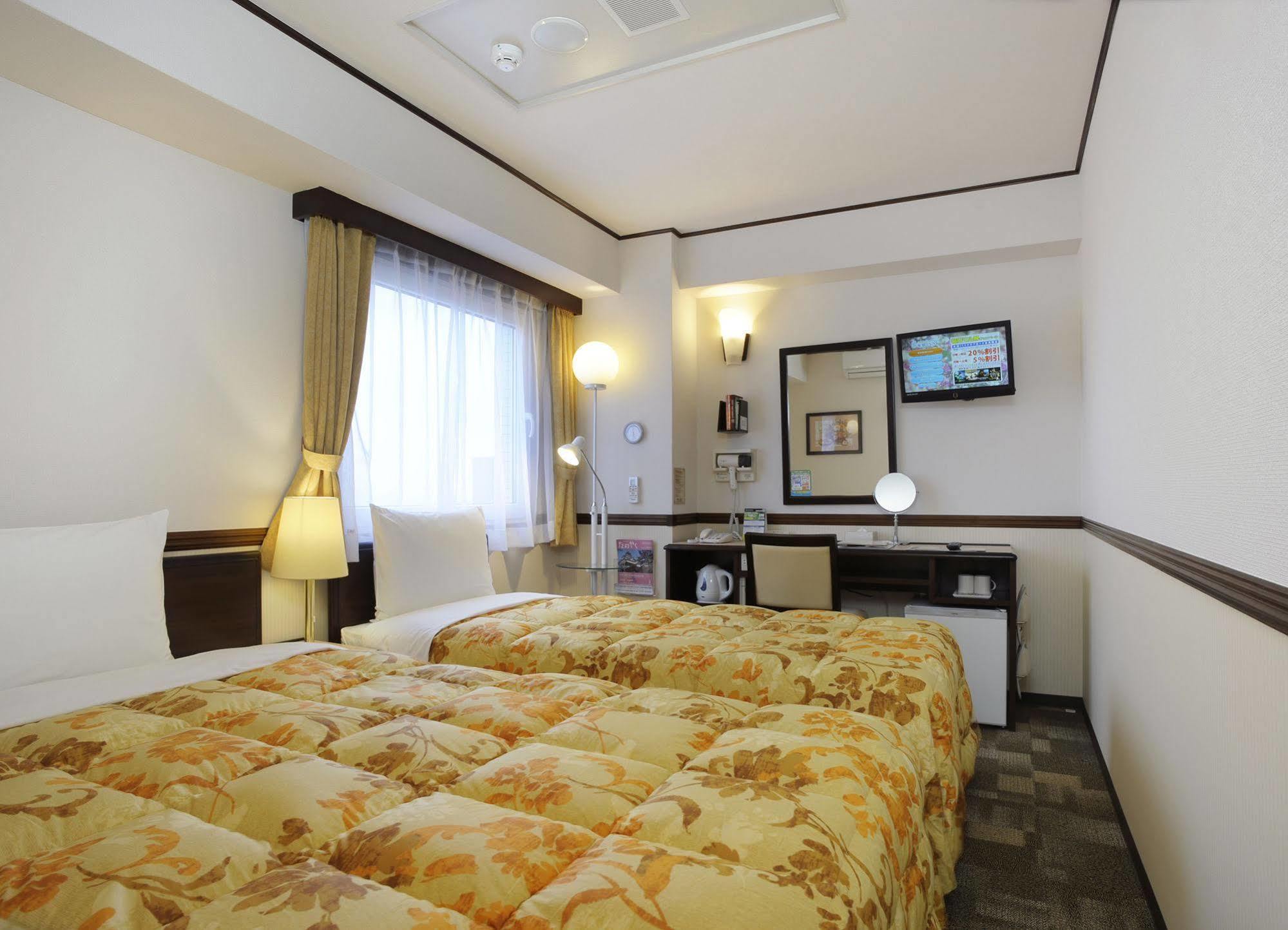 Toyoko Inn Osaka Jr Noda Ekimae Dış mekan fotoğraf